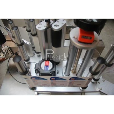 Automatic Square Flat Bottle Berbentuk Khusus Botol pelabel Peralatan Mesin Pelabelan Stiker Perekat Sisi Ganda pemasok