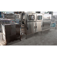Sus 316 3 200BPH Galon Jug Filling Machine Dengan Tempat Botol pemasok