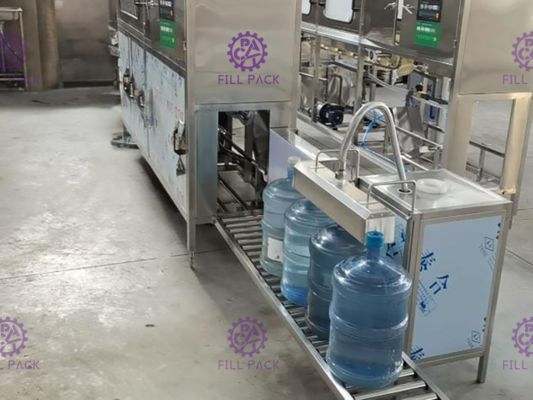 Sanitary 18.9L Monoblock 120 BPH Gallon Filling Line pemasok