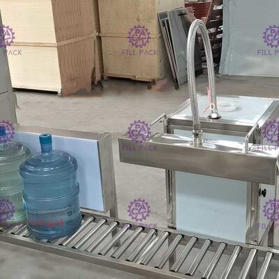 Mesin Pengisi Air Botol Monoblock Plc 5 Galon Dengan Katup Luapan pemasok