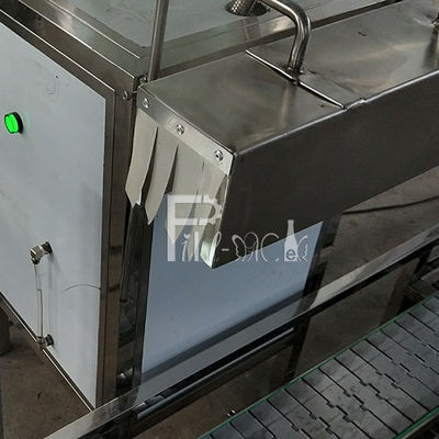 3.4 * 0.78 * 1.95m 3 In 1 120 BPH Gallon Filling Line pemasok