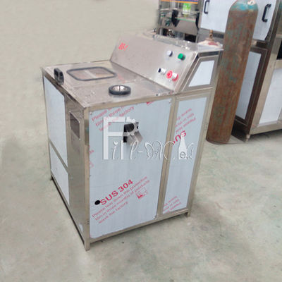 Stainless Steel 304 3KW 300 BPH Pabrik Air Galon pemasok