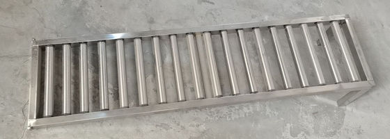 Roller Conveyor Galon Water Plant Habis Untuk Lini Produksi Botol Galon pemasok