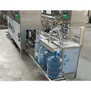 Sanitary 18.9L Monoblock 120 BPH Gallon Filling Line pemasok