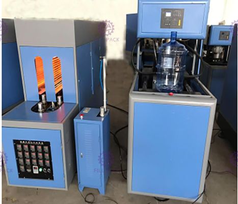 1 Rongga 3-5 1.0Mpa Galon Botol Blowing Machine Dengan Mesin Bantu